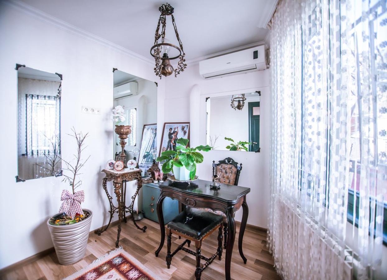 Home 12 Tbilisi ภายนอก รูปภาพ